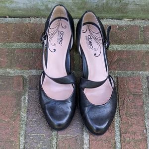 Abeo B.I.O. System black heels Size 7